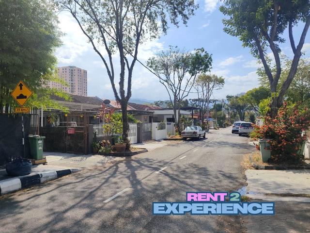 Single Storey Terrace at Taman Hijau