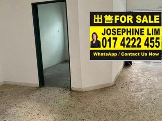 Single storey Terrace at Taman Perwira Permatang Tinggi below 350K