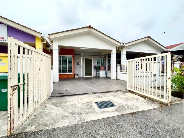 Single Storey Terrace Bandar Hillpark Pinang Puncak Alam