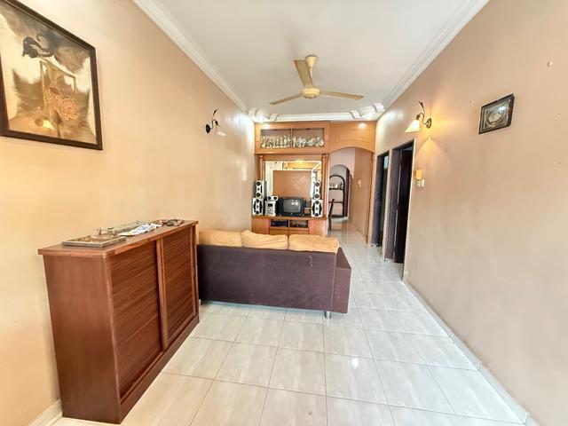 Single Storey Terrace Bandar Seri Alam Renovated Can Full Loan