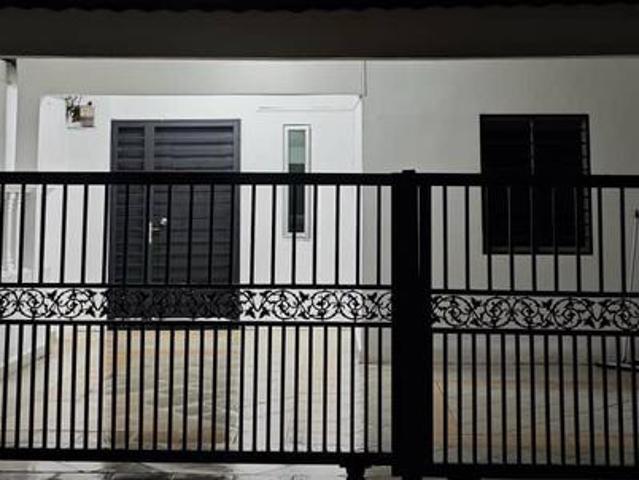 Single Storey Terrace Greenwood Partly For Rent
