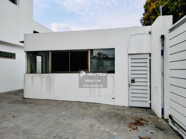 Single Storey Terrace END LOT @ 25 Jalan Meranti 12, Taman Sri Pulai, Skudai Johor Bahru. Near Taman Universiti