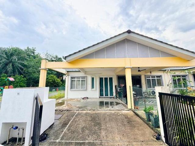SINGLE STOREY TERRACE END LOTTMN MERBAH TANDUK OLAK LEMPiT BANTING