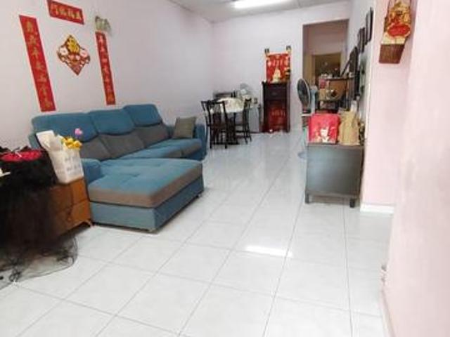 Single storey terrace for sale
