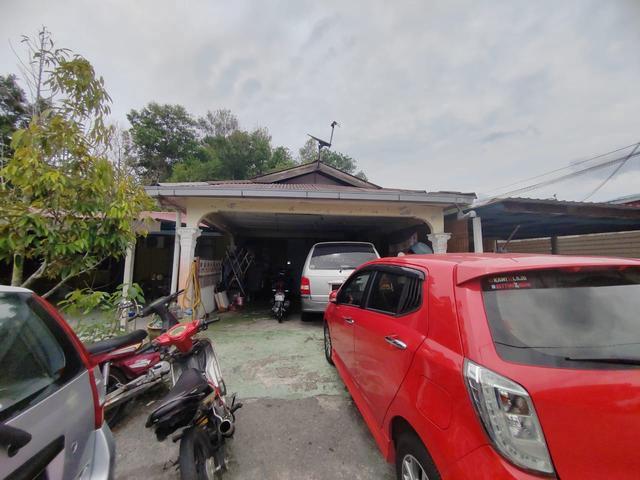 Single Storey Terrace Kampung Jenderam Hulu Mukim Dengkil Sepang