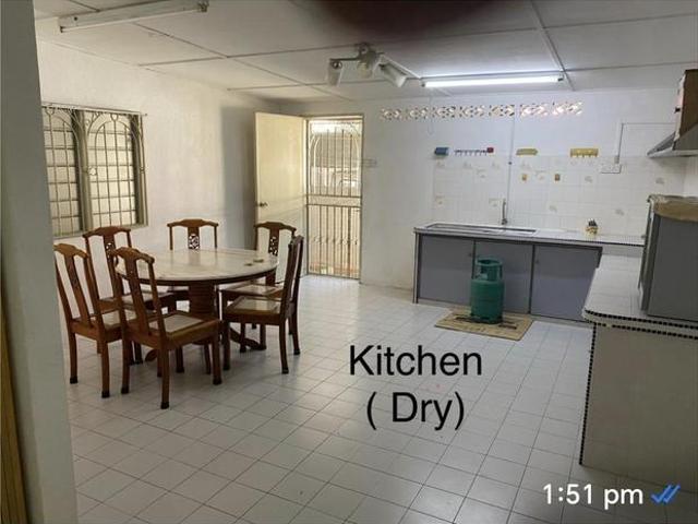 Single storey terrace house