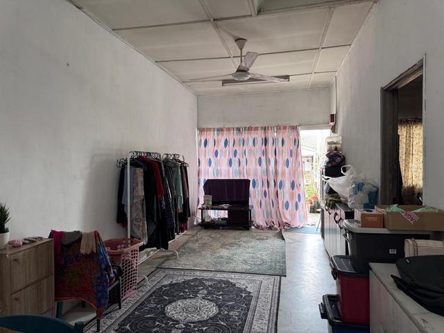 Single Storey Terrace House at Batu 3 Jalan Berlian Shah Alam