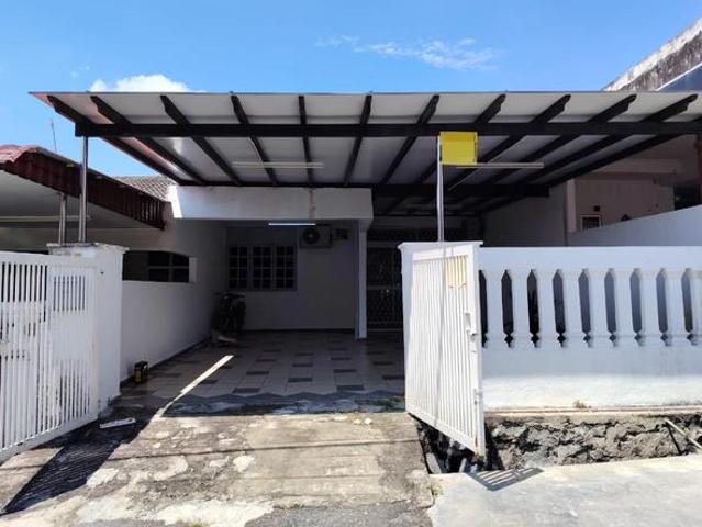 Single Storey Terrace house at Taman Bukit Emas Seremban for sale