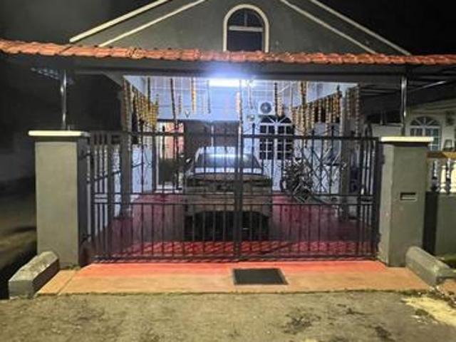Single Storey Terrace House For sale
