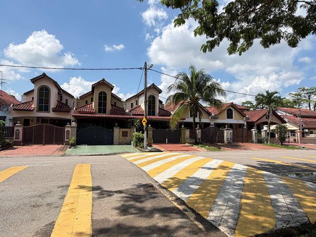 Single Storey Terrace House For Sale Taman Molek