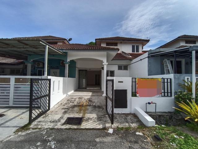 Single Storey Terrace House Mahkota Impian Fasa 1 Puncak Alam