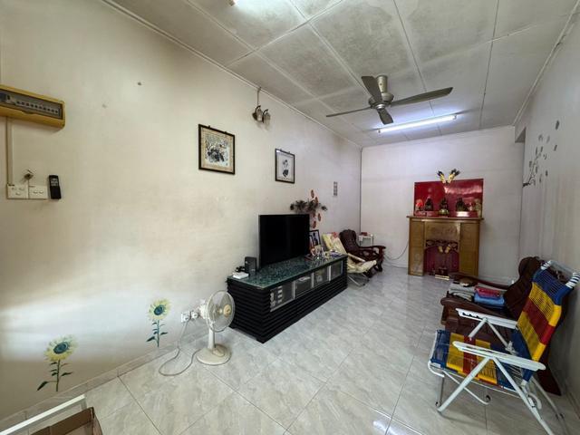 Single Storey Terrace House Setia Indah Renovated