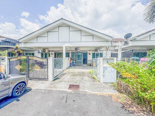 Single Storey Terrace Jalan Balam Taman Bentara Telok Panglima Garang