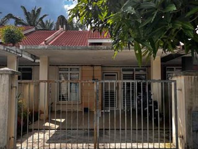 Single Storey Terrace Jalan Lombong Besi Seksyen 29 Shah Alam
