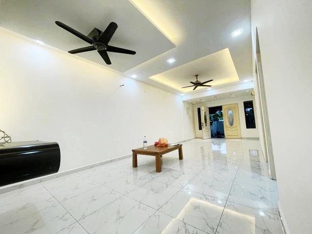 Single Storey Terrace Jalan Merak Bandar Putra Kulai