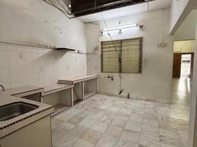 Single storey Terrace Paya Terubong Rambai Oriental