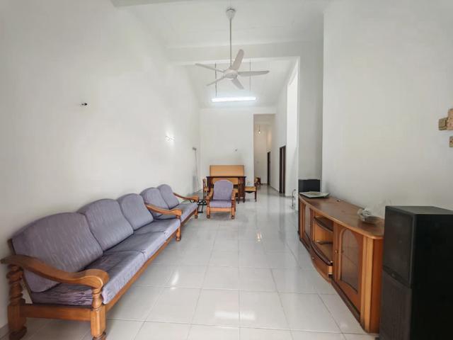 Single Storey Terrace Pelangi Jb Town Stulang Laut near CIQ JBCC