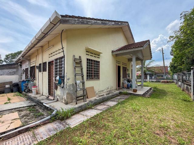 Single Storey Terrace Taman Desa Jasmin Putra Nilai