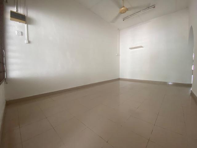 Single Storey Terrace Taman Kota Permai
