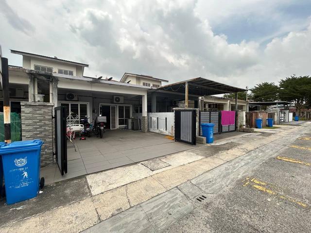 Single Storey Terrace Taman Orkidea Seksyen 30 Shah alam