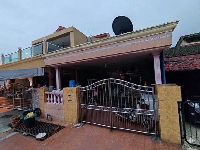 SINGLE STOREY TERRACE Taman Sri Serdang DEPAN SURAU