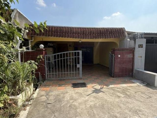 Single Storey Terrace Taman Subang Baru Subang renovated Extra Bilik