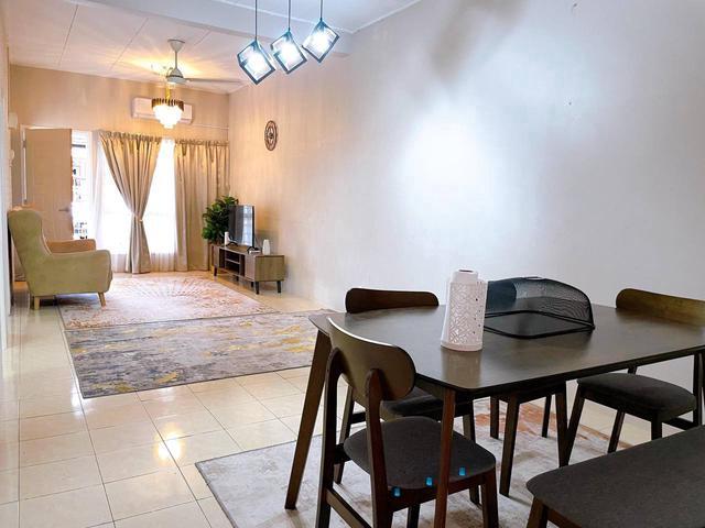 Single Storey Terrace Taman Pinggiran Pelangi Untuk Dijual Renovated