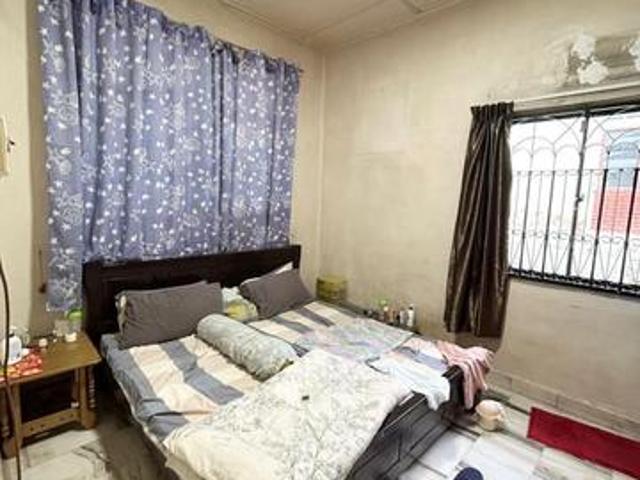 Single Storey Terrace Tun Aminah End Lot Freehold Nonbumi Unblock