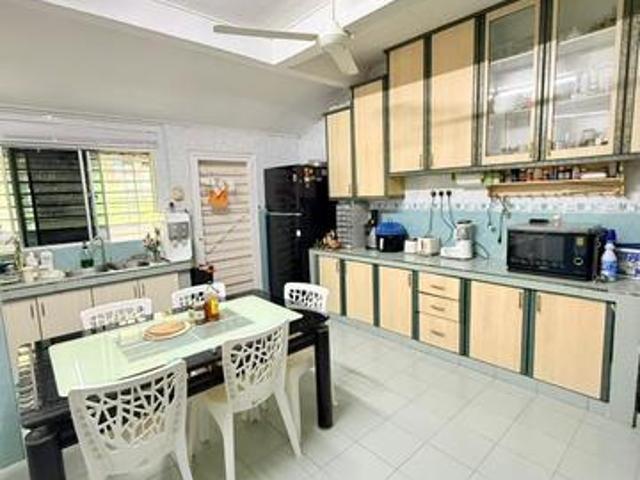 Single Storey Terraced House Alam Damai for Rent