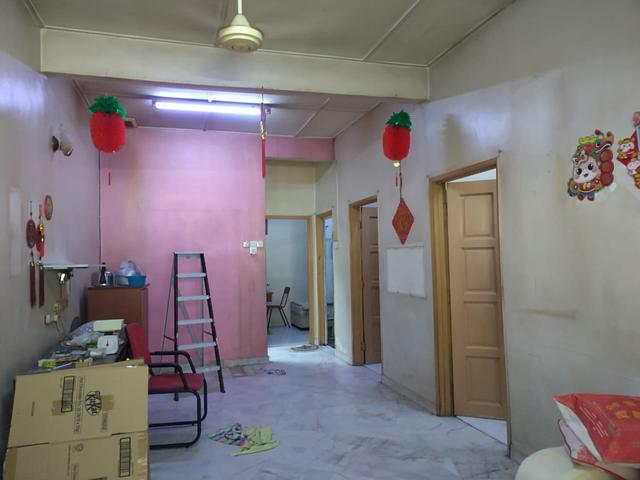 Single Storey Terraced house For SALE Taman Sri Jelok Kajang