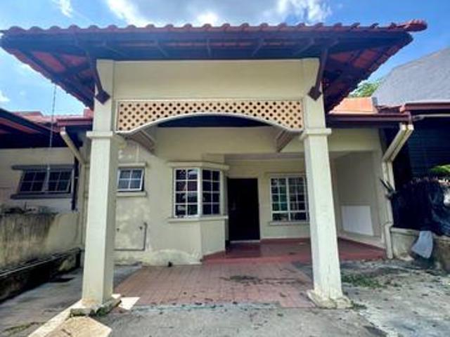 Single Storey Terrance Damai Murni Alam Damai Cheras KL Limited