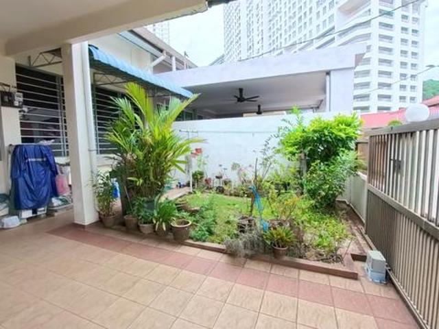 Single Storey Terrece Located At Tanjung Tokong