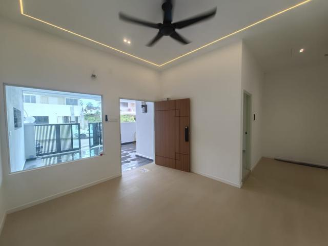 Single Storey Tmn Senjuang Freehold