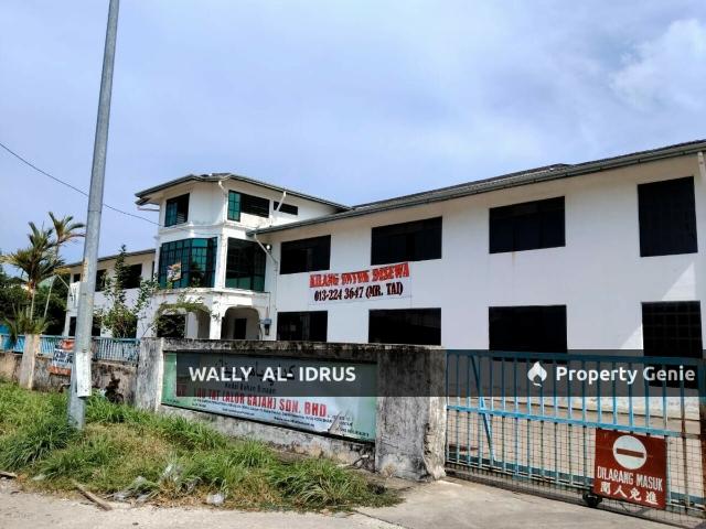 Single storey warehouse together with 2.5 storey office building @ Kawasan Perindustrian Pengkalan Chepa, Kota Bharu