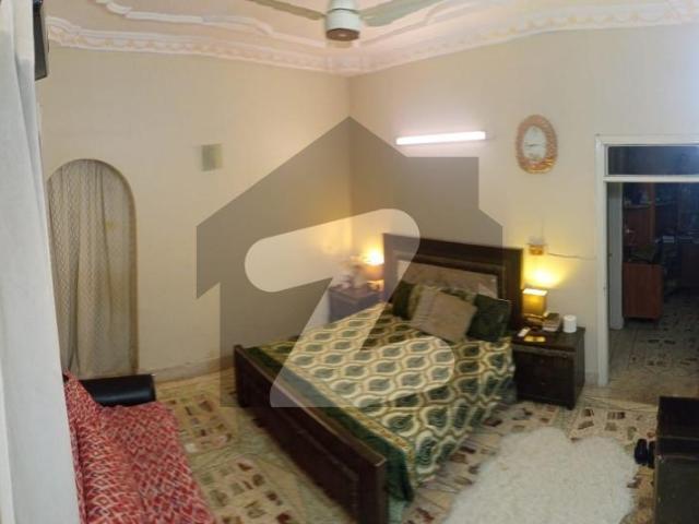 Single Storey West Open Independent House Gulshan e Iqbal Block 4A