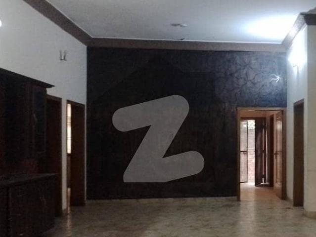 Single Storey 1 Kanal House For sale In Model Town Block K Lahore