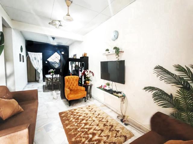 Single Storey 20 x 65Taman Jasmin Kajang Prima FREEHOLD BEST BUY