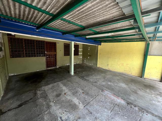 Single Storey 20x60 Leasehold Basic Taman Sri Indah Cheras Balakong