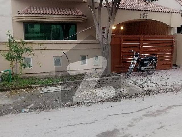 Single Storey 7 Marla House For Sale