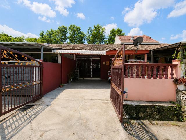 SINGLE STORE TERRACE TAMAN KINRARA Puchong