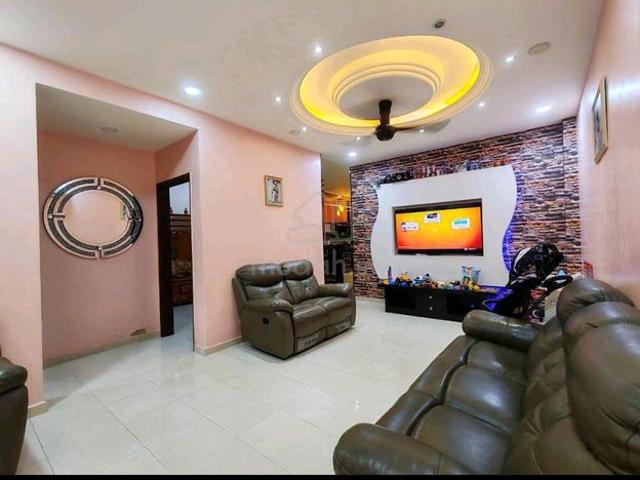 single story house