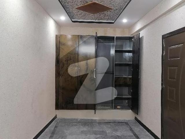 Single Storey House Available For Fale in Prime Location Gulistan Colony