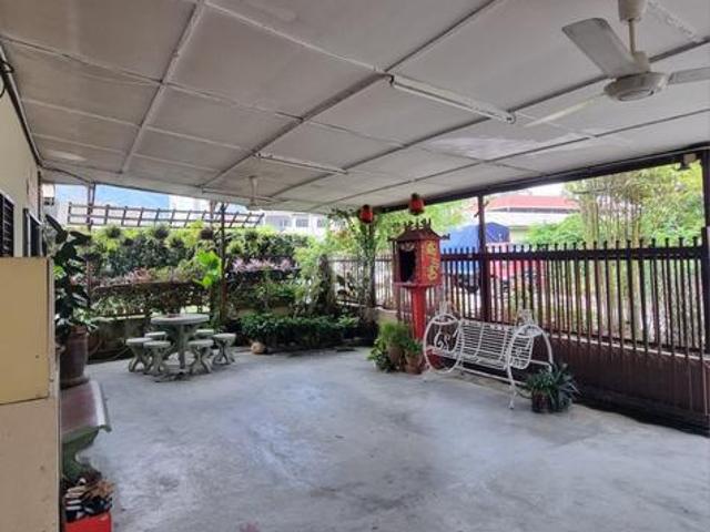 Single stry Bungalow House with Workshop at Kg Laksamana Bt Caves