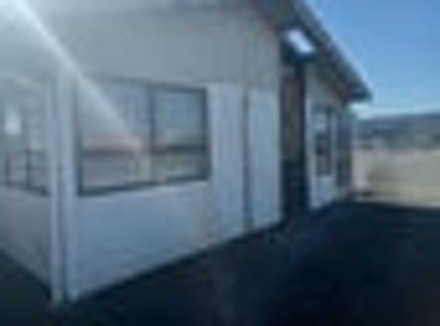 SINGLE PIECE 100SQM 3 BEDROOM RESITED & PILED