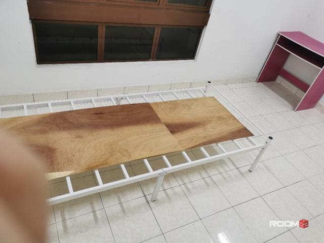 Single Room To Let At Palm Spring @ Damansara