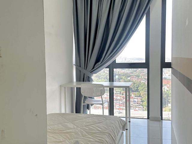 Single Room | Utilities Included | 10 Min Walk to MRT Taman Connaught | Nice Food at GF