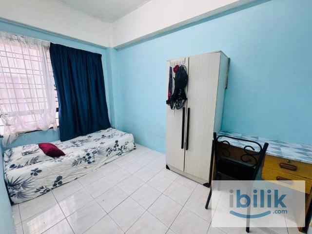 Single Room Wanita Fully Furnished Selesa di Puchong