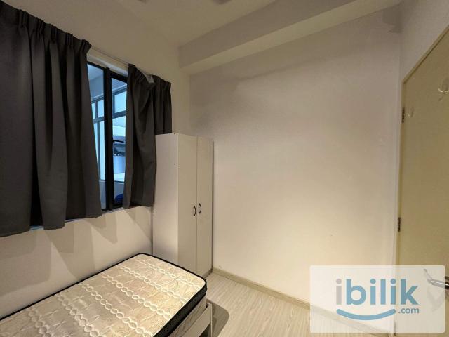 Single Room Walking Distance to LRT Sri Rampai @ The Hamilton Wangsa Maju