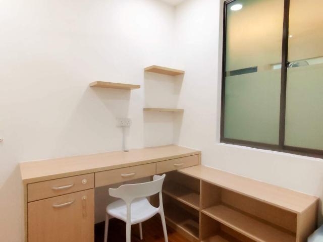 Single Room with AC, Window @ Saville Residence, Old Klang Road near to Mid Valley