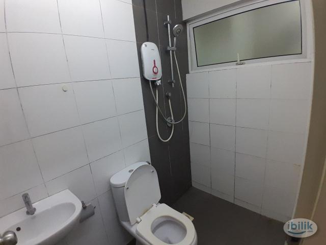 Single room with Aircond & Window Partition for Rent at Pacific Place Ara Damansara